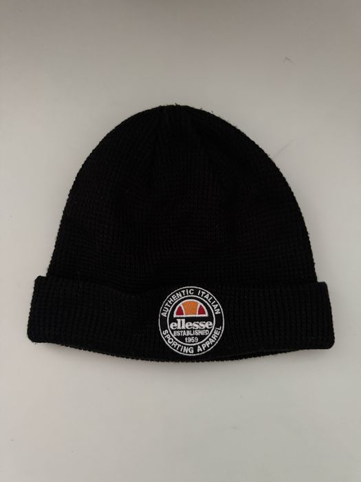 Шапка Ellesse (відмінний стан)