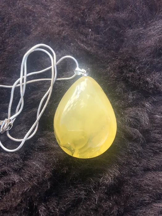 Подарок. Янтарь. Оригинал.