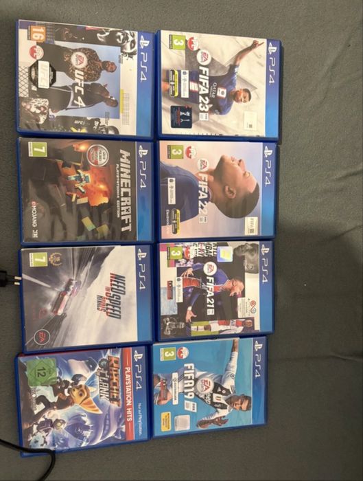 konsola ps4 dobry stan