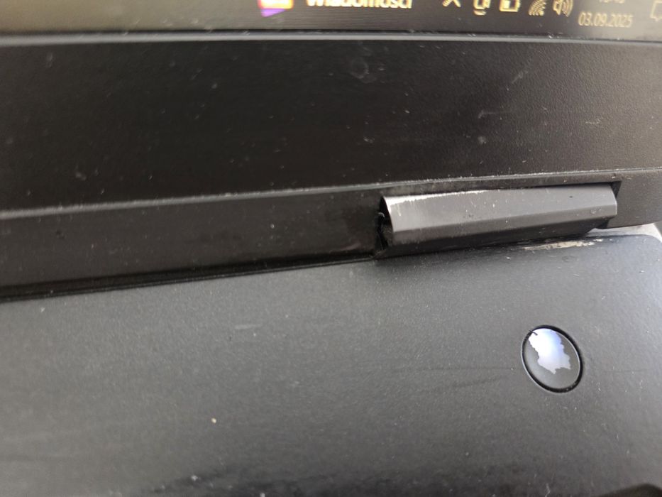 Dell Precision 7730 17 cali, i5 8400H, 32 GB RAM, NVIDIA Quadro P3200