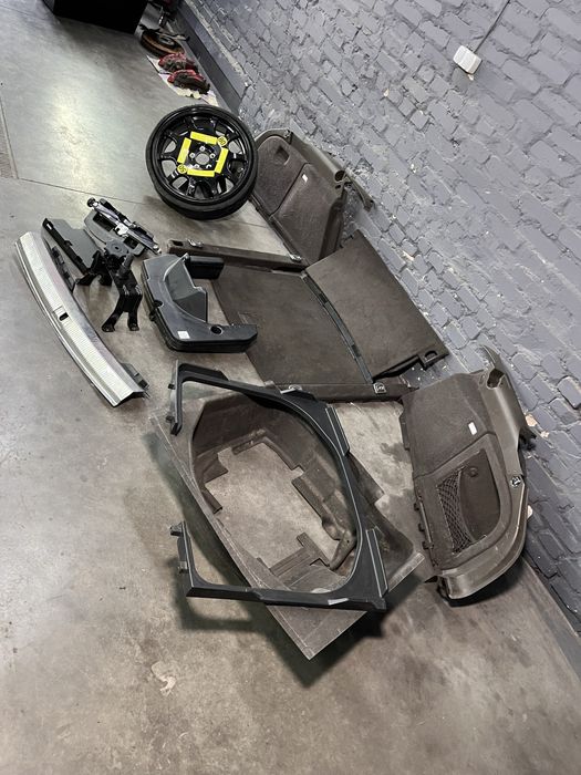 Комплект багажника Audi A4 B8 Allroad обшивки полка докатка саббуфер