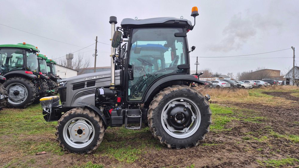 Трактор Скаут ТЕ 504С кабина обновленная 2025