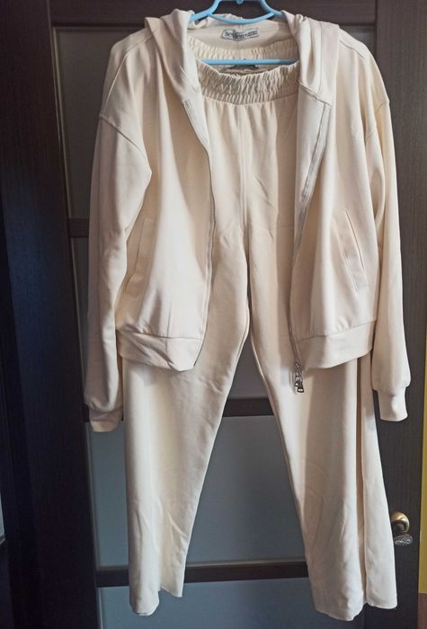 Женский костюм SEVILEN  XL ( можна і на Л )