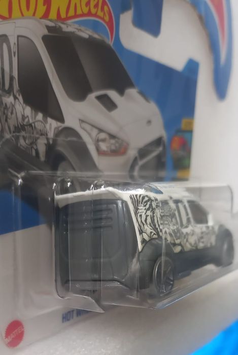 Hot wheels Ford Transit connect