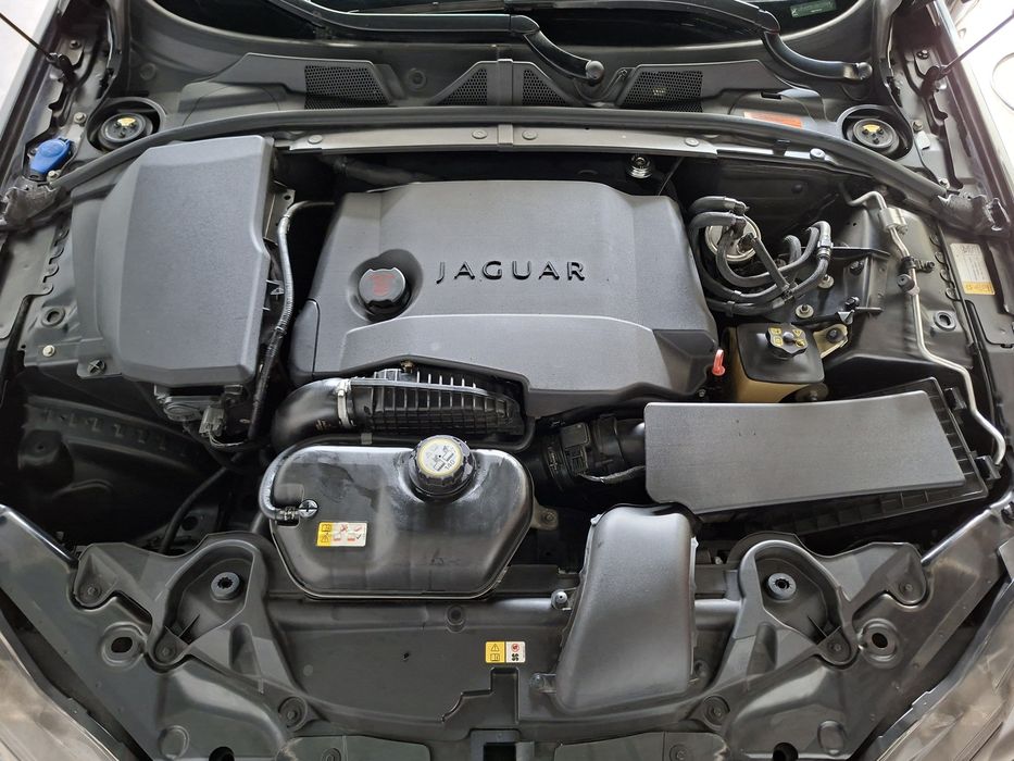 Jaguar XF 2.7 D V6 Premium Luxury 1 dono
