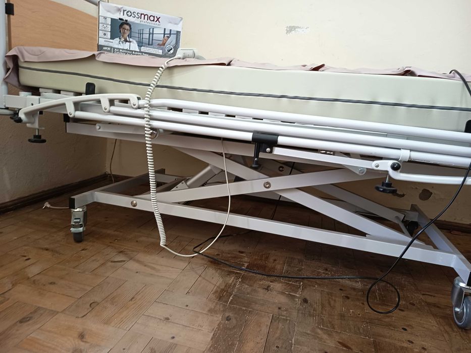 Cama articulada com colchão + colchão insuflável anti escaras c/ bomba