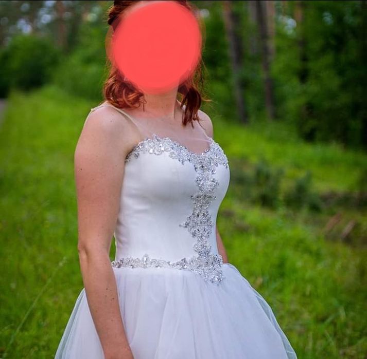 Piękna suknia ślubna