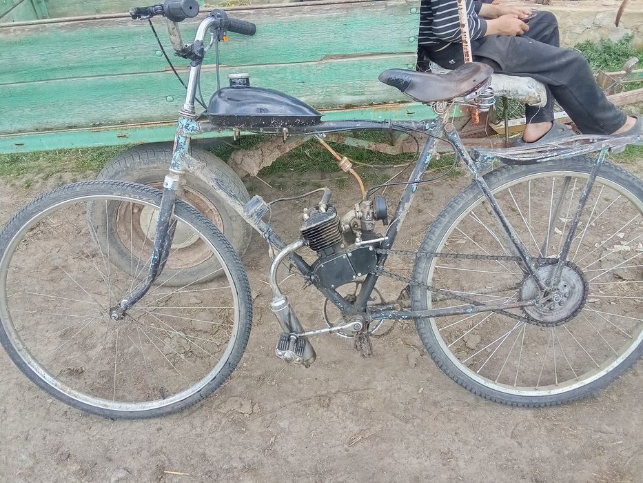 Продаю мотор для велесопеда йому 1 неділя дуже в гарному стані