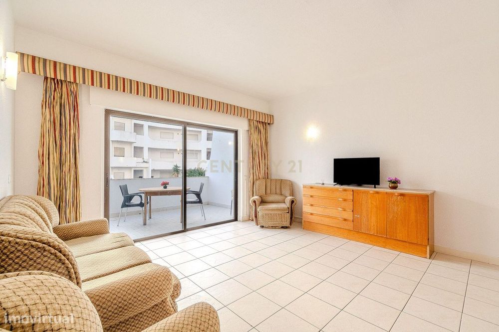 Apartamento T1 com Varanda – Albufeira