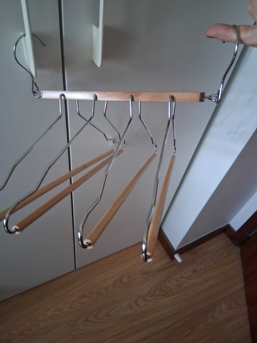 2 cabides para 4 calças, camisas, casacos - Hôma