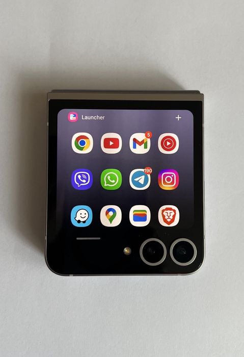 Samsung Galaxy Flip6 5G