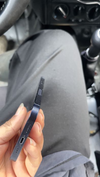 Iphone 12 nunca aberto