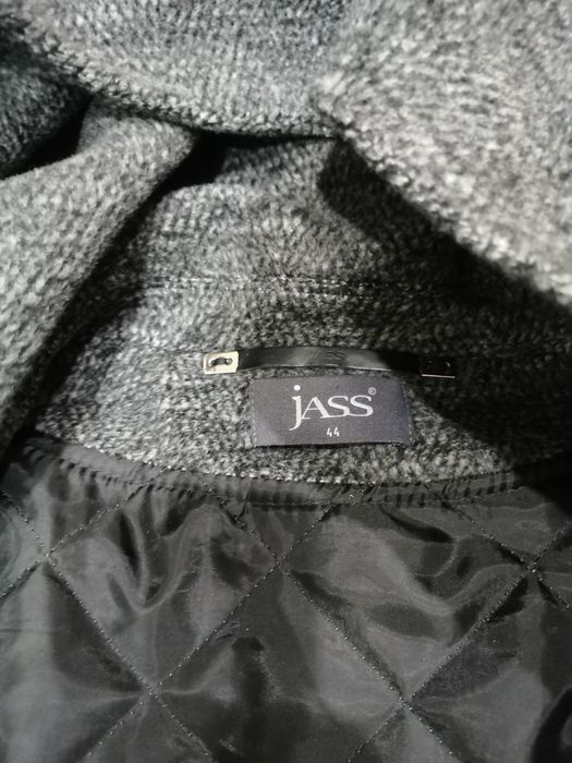 Płaszcz firmy Jass 44 jak nowy