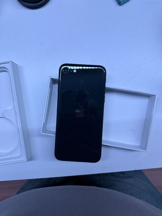 IPhone Se 3 Gen 94% Kondycji Baterii Praktycznie Nowy