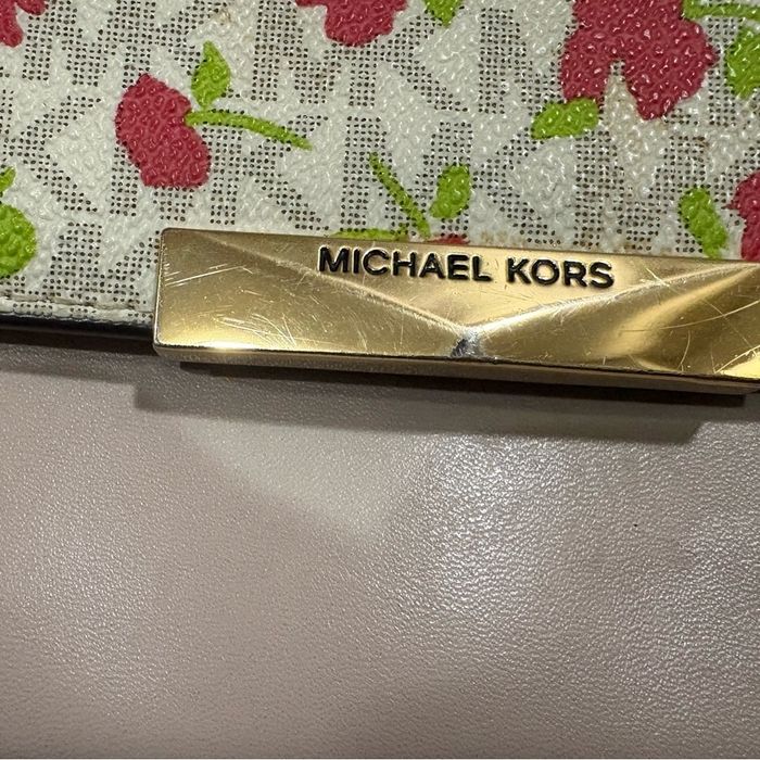 Michael Kors Jade Shoulder Bag