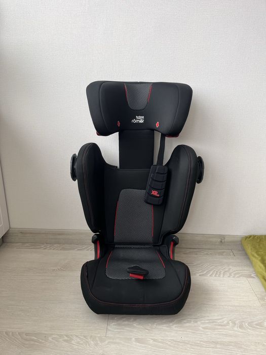 Britax romer KIDFIX III S ECE R44/04