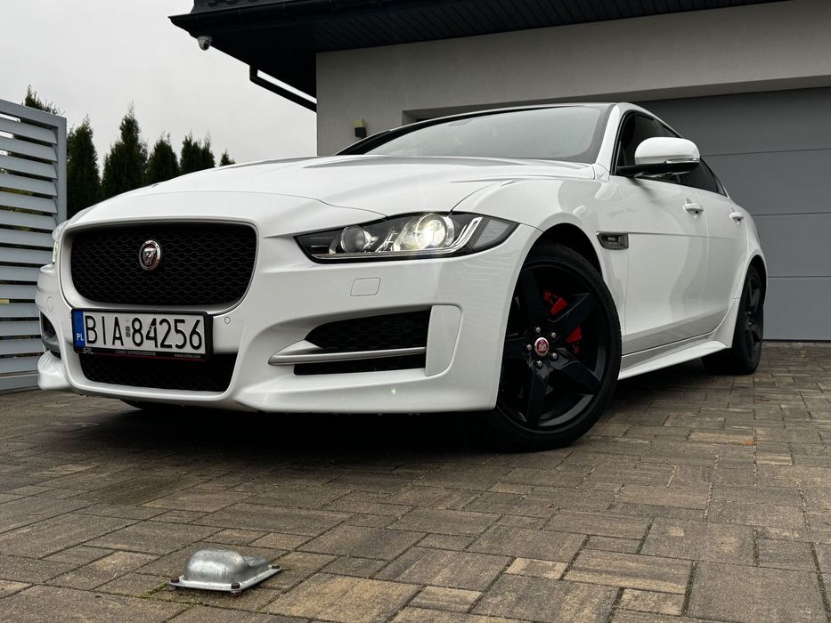 Jaguar XE