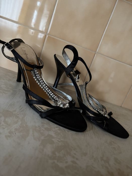 Czarne szpilki rozmiar 38-39