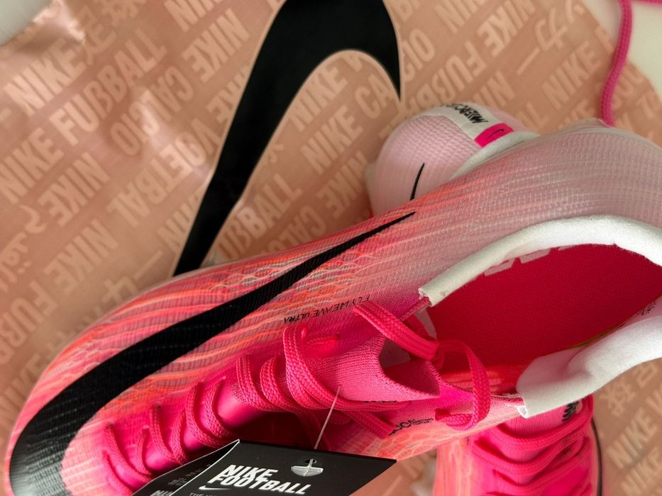 (Novo Preço) Chuteiras Nike Mercurial Superfly XI
