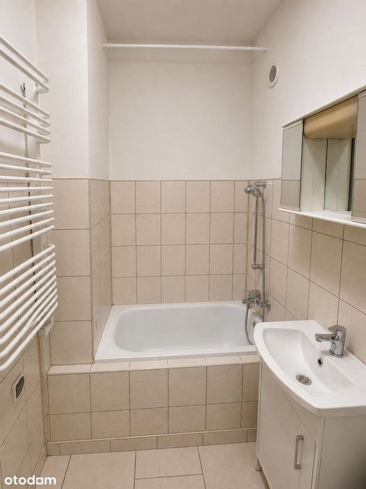 Kawalerka 25 m² w centrum Wołowa – bardzo niskie opłaty.