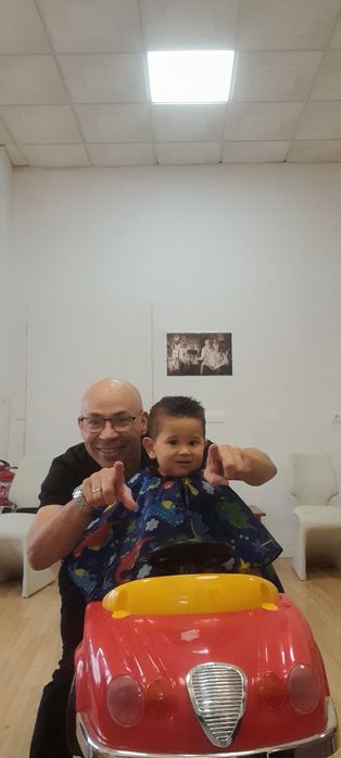 Severinu's cabeleireiro casal de cambra