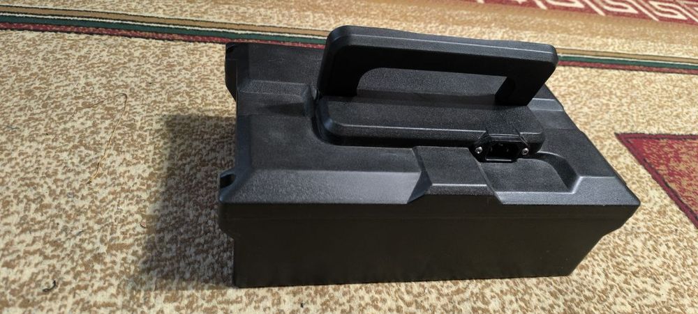 Аккумулятор і зарядний пристрій для велосипеда FORTE RZ500