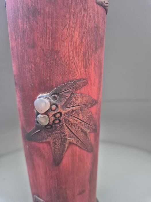 Queimador de Incenso Novo, Esculpido em madeira com Motivos Indios