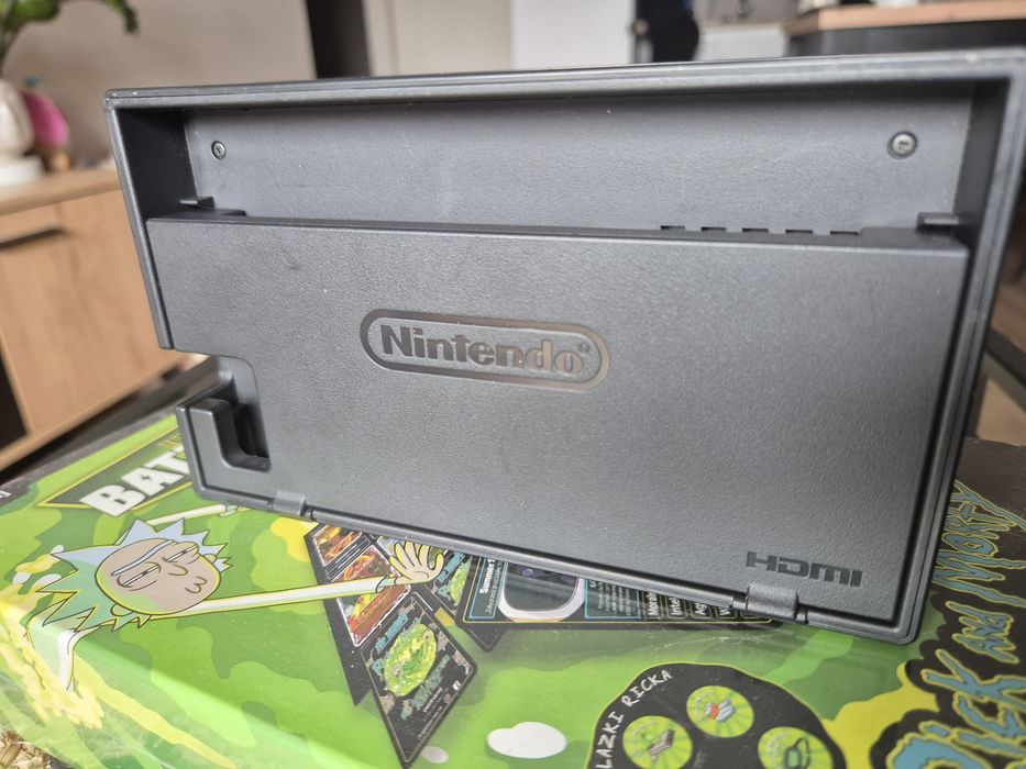 Stacja dokująca i ładująca DOCK // NINTENDO SWITCH
