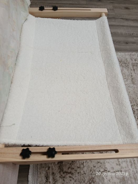 Лежанка для котиків чи маленької собачки