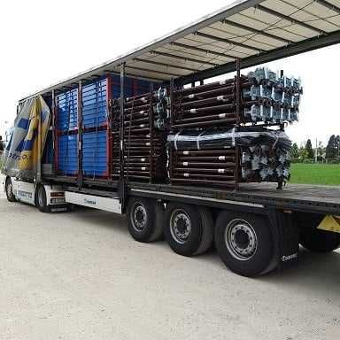 Prumos e cofragem pilares