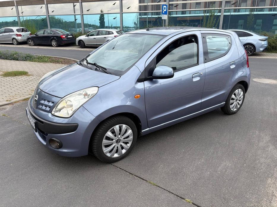 Nissan Pixo