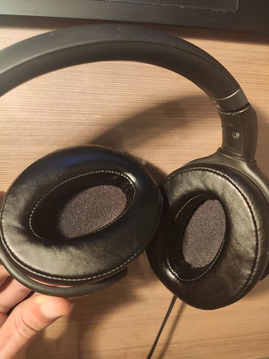 Auscultadores Sennheiser HD 4.40BT