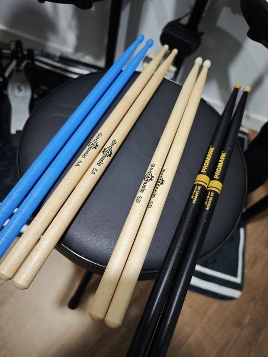 Bateria Eletrônica Roland TD-07 DMK  com extras