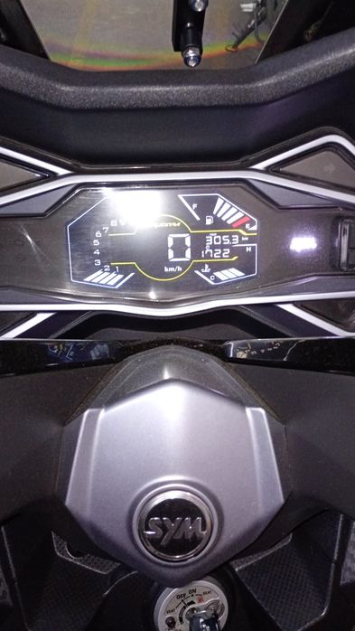 Sym Cruisym 125 Alpha com garantia até 2028