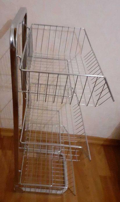 Металлический органайзер (корзины) для кухни