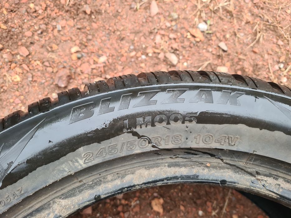 Para opon zimowych Bridgestone Blizzak LM005 245/50 R18 2024r 7,5mm