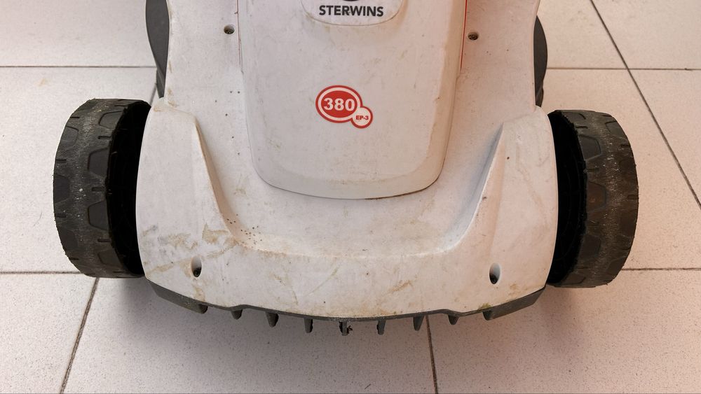 Corta relvas Sterwins 1600W