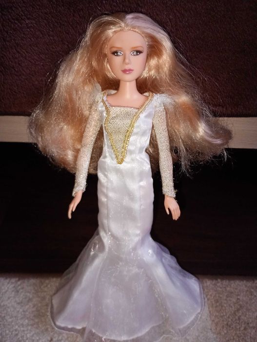 Куколки Маттел Барби, Рапунцель, Cave club,Bratz