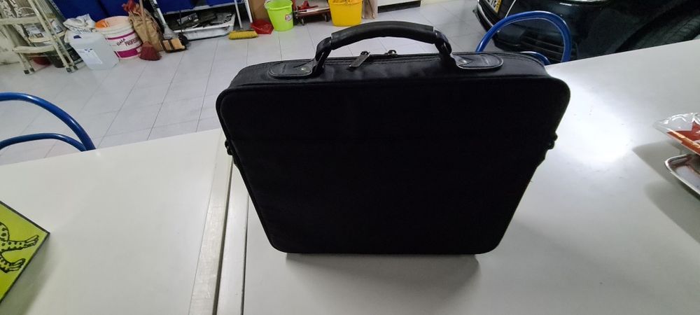 Toshiba Laptop Case with Multiple Pockets64332097612162124