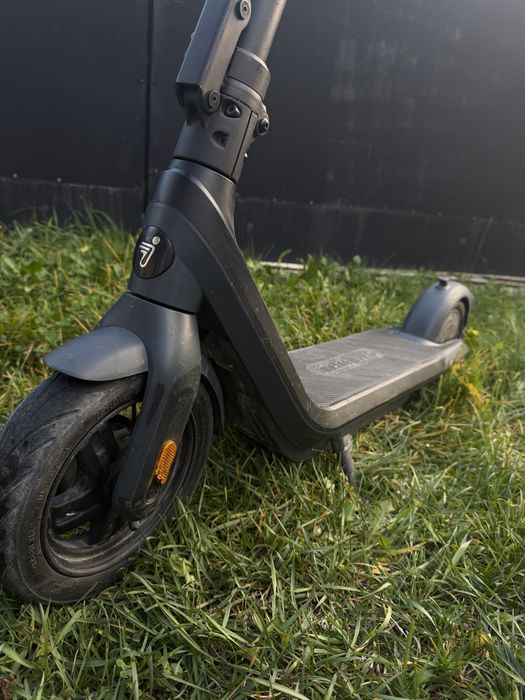 Продам б/у Ninenbot Segway E2 Pro