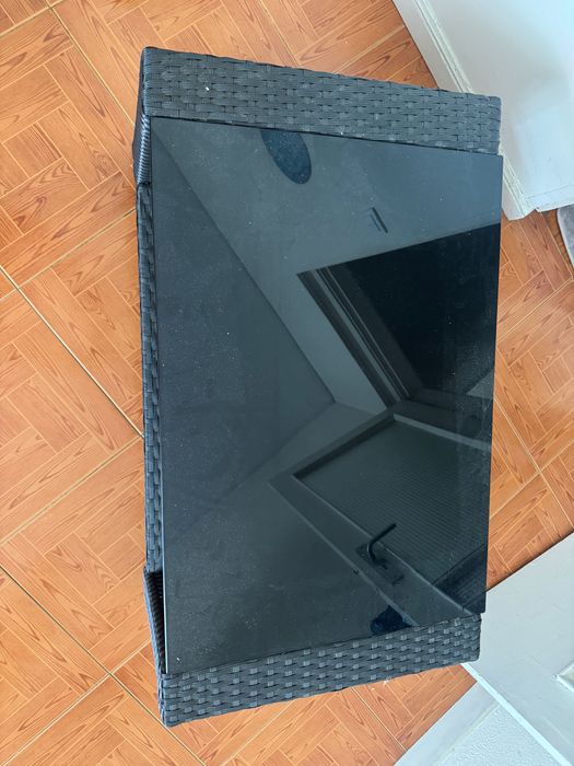 Conjunto de varanda com mesinha de vidro