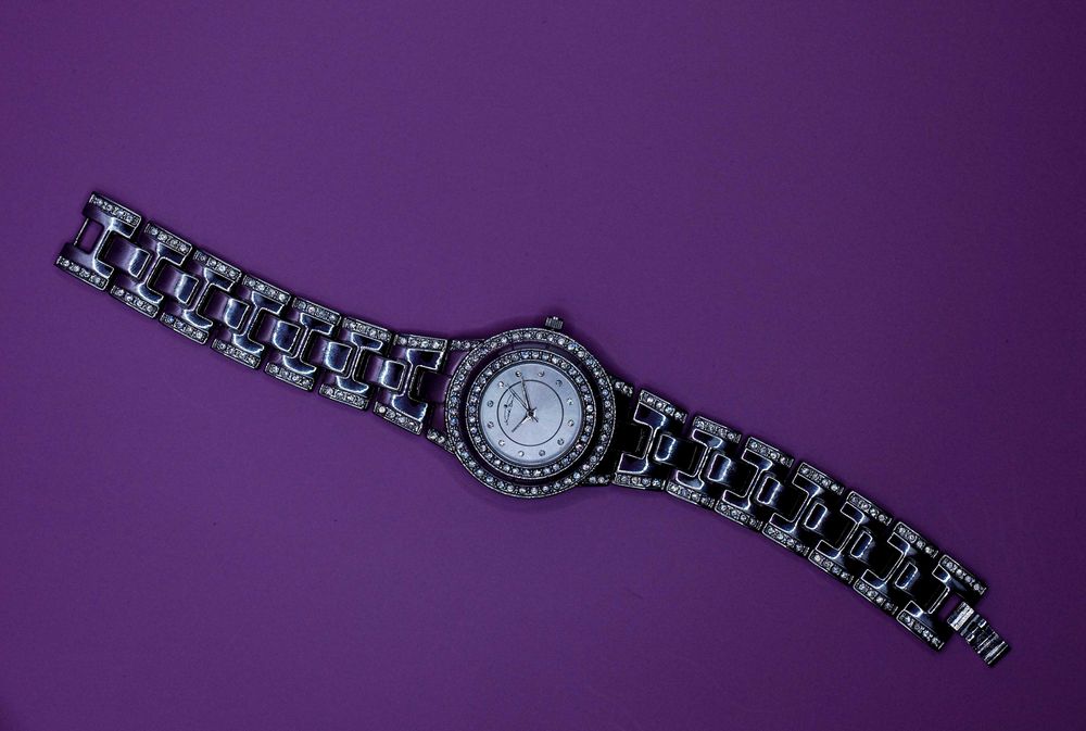 Relógio feminino Senso di Donna, nunca usado.