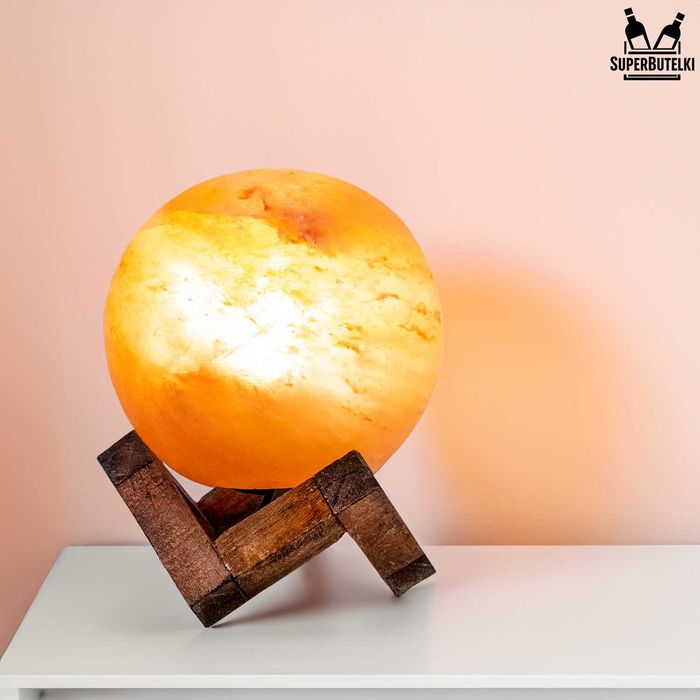 Lampa solna KULA na stojaku 4 kg z soli himalajskiej