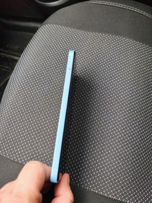 Продам телефон Redmi 12