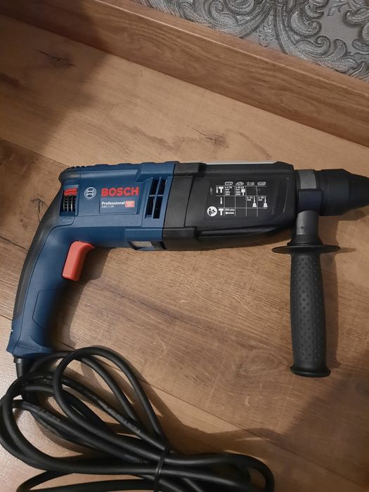 Перфоратор Bosch GBH 2-28