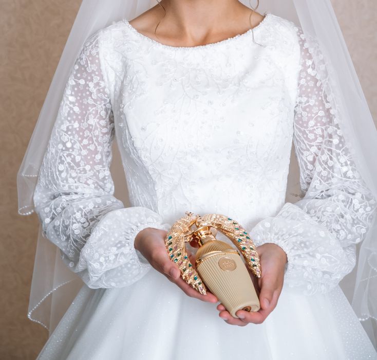 Весільна сукня айворі