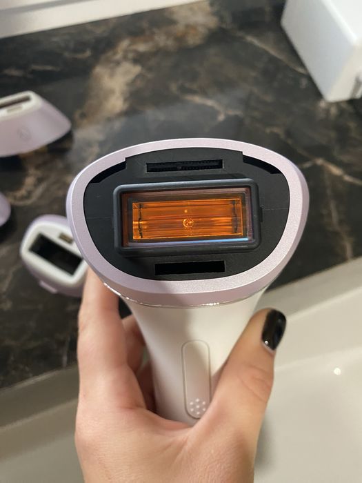 PHILIPS BRI947 — Оригінальний фотоепілятор  IPL