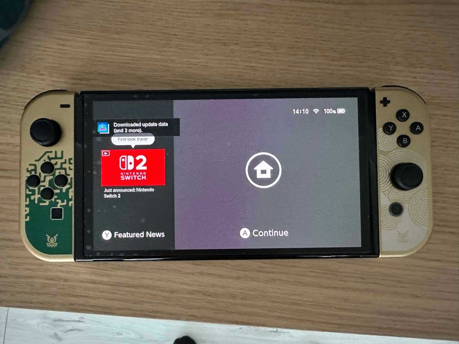 Switch Konsola, 64GB OLED Legend of Zelda + Etui + Folia + Karta 128GB