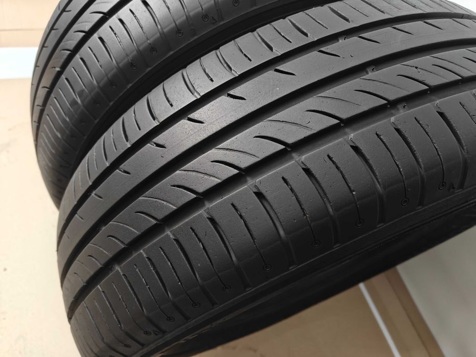 2шт Kumho Ecsta R15 195 65 шини літні хороший стан