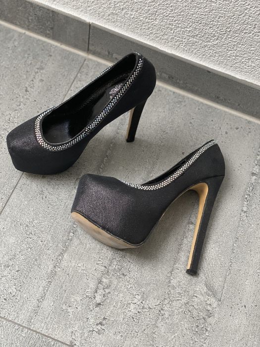 Szpilki czarne buty na obcasie 37